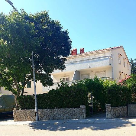 Apartments Kraljic I Baska  Exterior photo